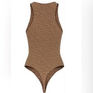 Size large . Fendi x Skims bodysuit. (Can fit up to an XL)